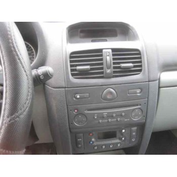 renault clio ii fase ii (b/cb0) del año 2002