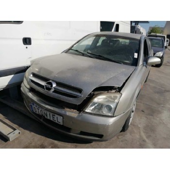 opel vectra c berlina del año 2003