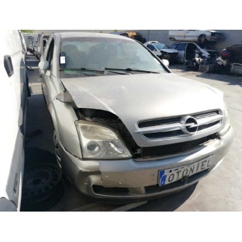 opel vectra c berlina del año 2003