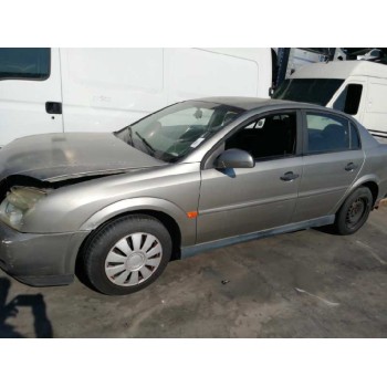 opel vectra c berlina del año 2003
