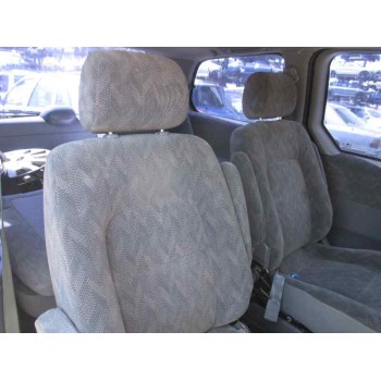 kia carnival ii del año 2003