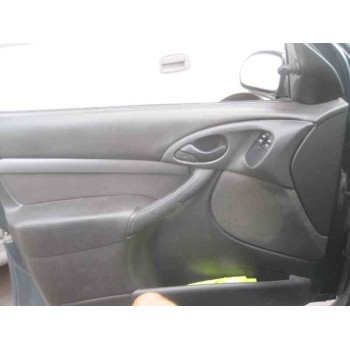 ford focus berlina (cak) del año 2002