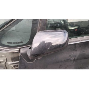 toyota auris del año 2010