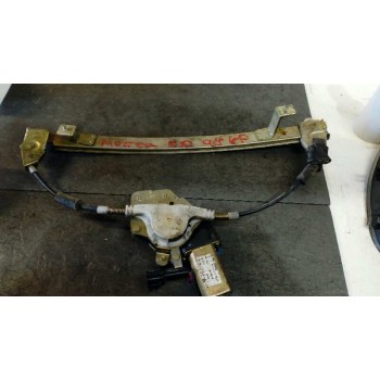 ELEVALUNAS DELANTERO DERECHO 