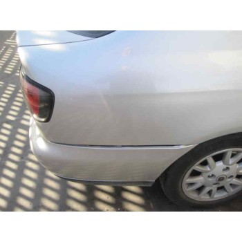 nissan primera berlina (p11) del año 2000