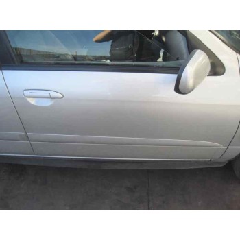 nissan primera berlina (p11) del año 2000