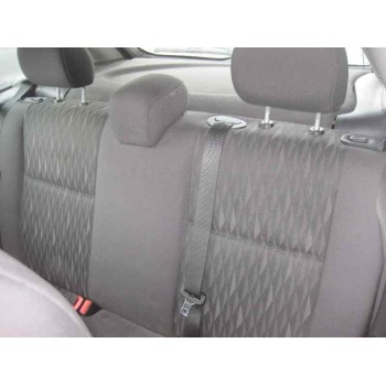 ford focus berlina (cak) del año 2002