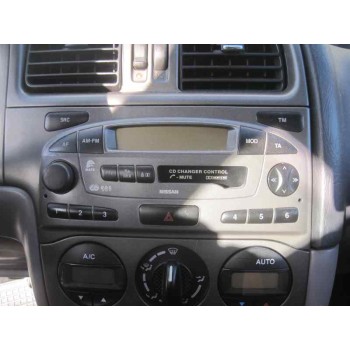 nissan primera berlina (p11) del año 2000