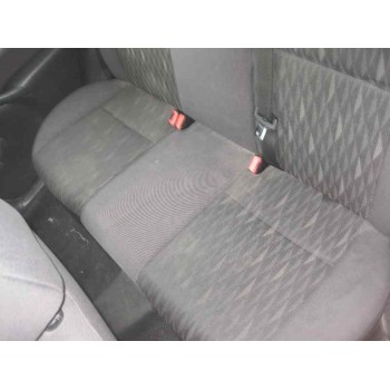 ford focus berlina (cak) del año 2002