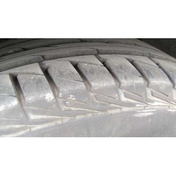 toyota auris del año 2010