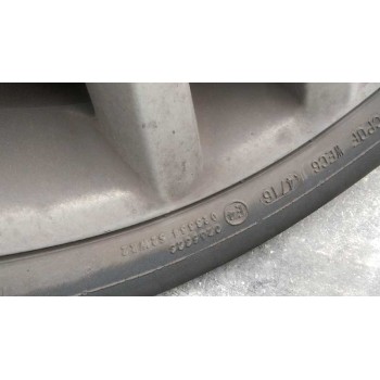 toyota auris del año 2010