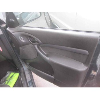 ford focus berlina (cak) del año 2002