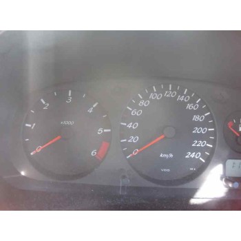 nissan primera berlina (p11) del año 2000