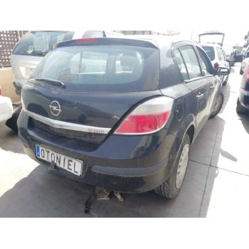 opel astra h berlina del año 2004