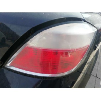 opel astra h berlina del año 2004