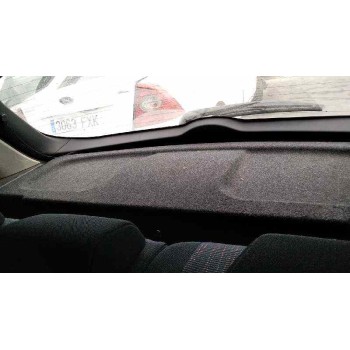 toyota auris del año 2010