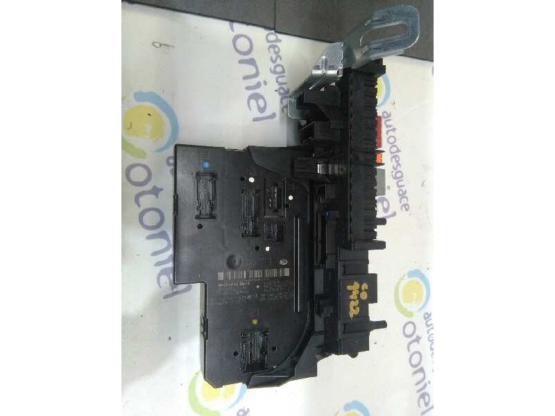 Recambio de caja reles / fusibles para mercedes-benz clase c (w204) berlina c 200 cdi blueefficiency (204.001) referencia OEM IA