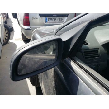 opel astra h berlina del año 2004