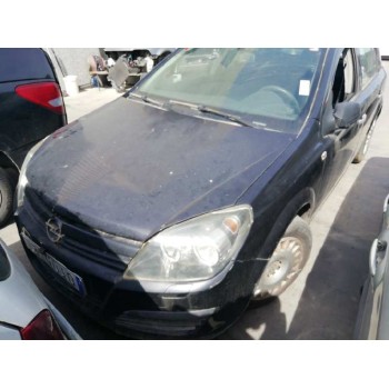 opel astra h berlina del año 2004