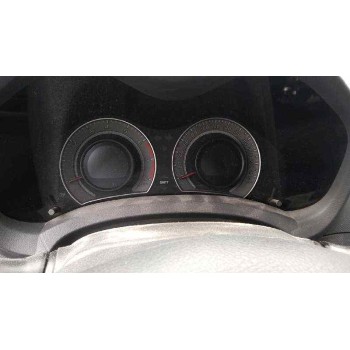 toyota auris del año 2010