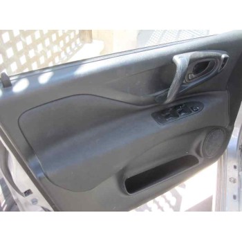 mitsubishi space star (dg0) del año 2004