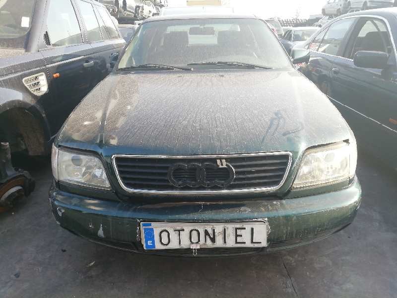 AUDI A6 BERLINA (C4)