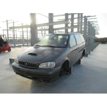 kia carnival del año 2001