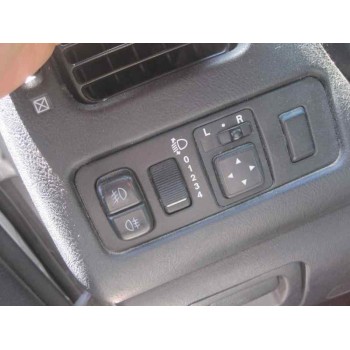 mitsubishi space star (dg0) del año 2004