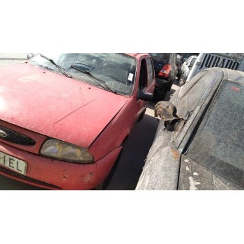 ford fiesta berlina del año 1998