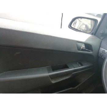 opel astra h berlina del año 2004