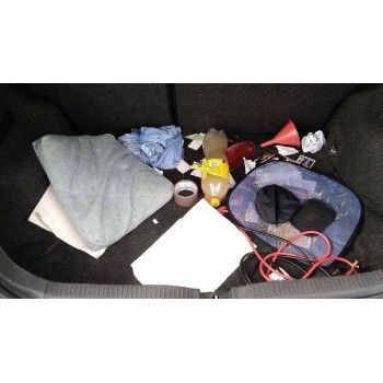 toyota auris del año 2010