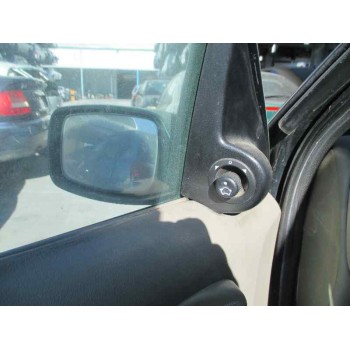 ford fiesta berlina del año 1997