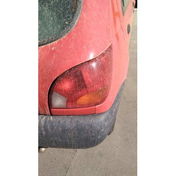 ford fiesta berlina del año 1998