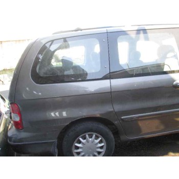 kia carnival del año 2001