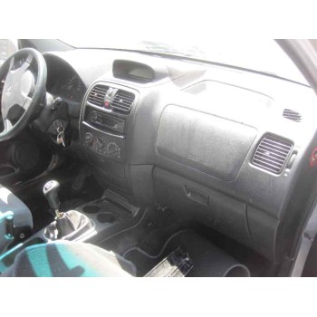 mitsubishi space star (dg0) del año 2004