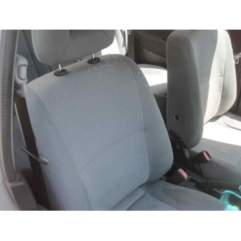 mitsubishi space star (dg0) del año 2004