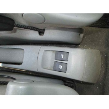 renault clio ii fase ii (b/cb0) del año 2004