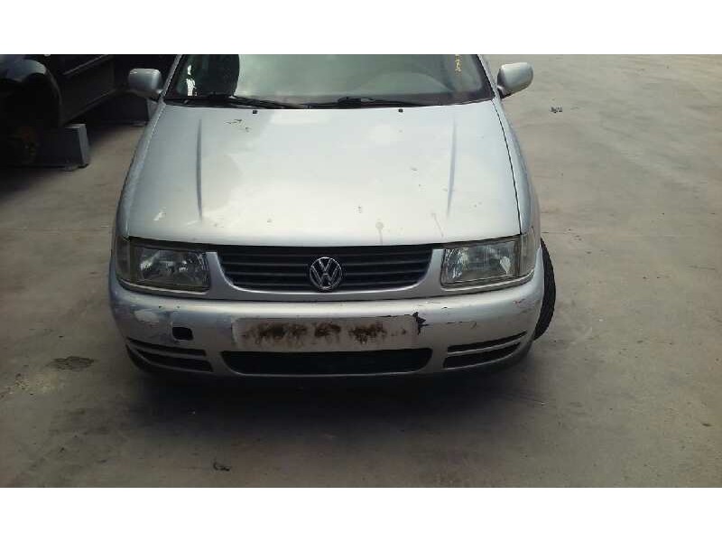 volkswagen polo berlina (6n1) del año 1999