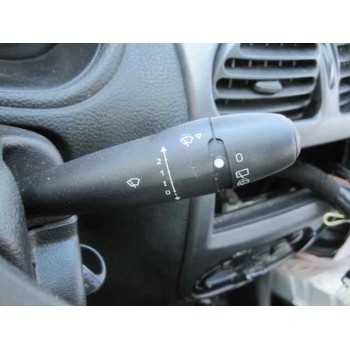 peugeot 206 berlina del año 2004