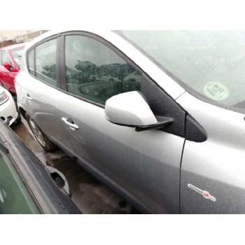 renault megane iii berlina 5 p del año 2010