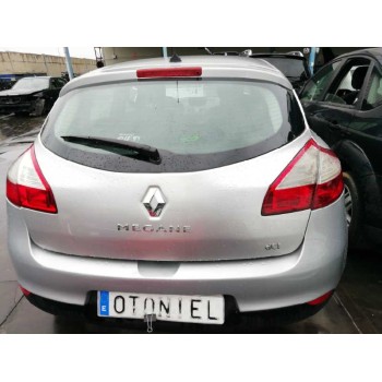 renault megane iii berlina 5 p del año 2010