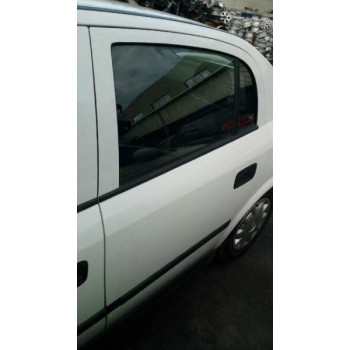 opel astra g berlina del año 2002