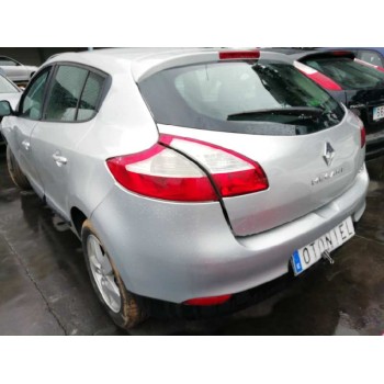renault megane iii berlina 5 p del año 2010