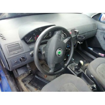 skoda fabia familiar (6y5) del año 2001