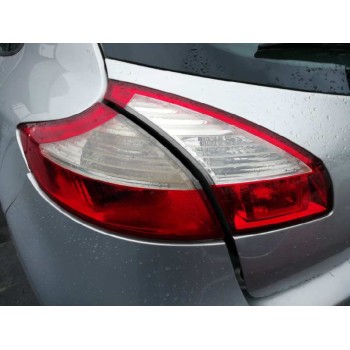 renault megane iii berlina 5 p del año 2010