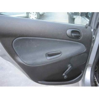 peugeot 206 berlina del año 2004