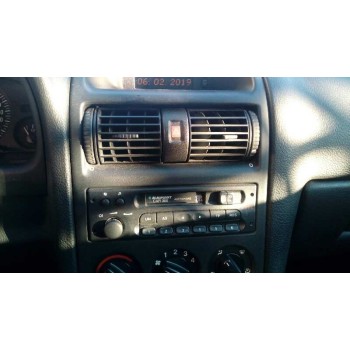 opel astra g berlina del año 2003