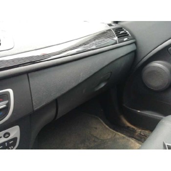 renault megane iii berlina 5 p del año 2010