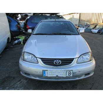 toyota avensis berlina (t 22) del año 2002