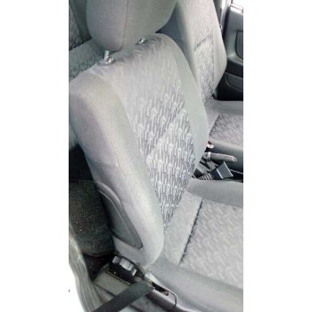 opel astra g berlina del año 2002